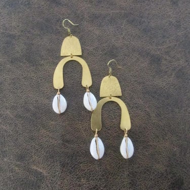 Unique brass cowrie shell earrings 200 