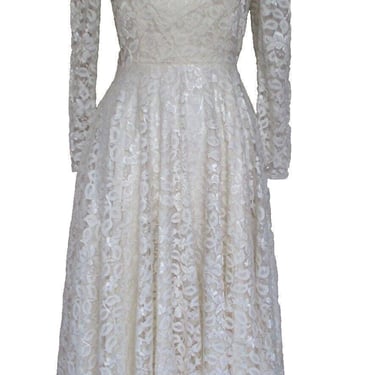 chinese dress ladies Sweetheart Neckline With Detachable Lace Cape Long Gown J834 – Sparkly Gowns