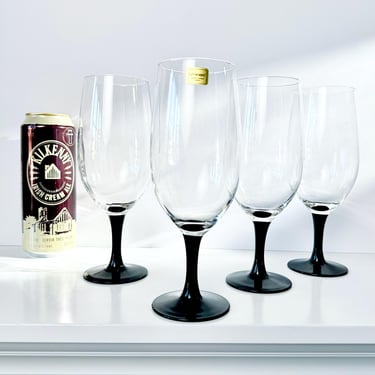 Set of 4 16oz Vintage Luminarc Black Stem Beer Glasses Pint, LARGE French Barware Gift for Him, Retro 80s Barware Gift, Craft Beer Gift 