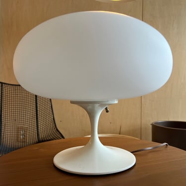 Laurel mushroom lamp