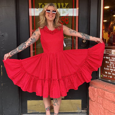 Vintage 60s red + white ruffle dress