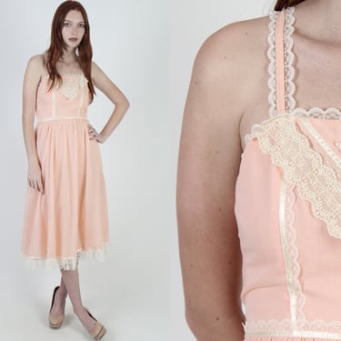 Vintage 70s Plain Peach Dress / Peasant Style Waist Tie Dress / 1970s Embroidered Lace / Spaghetti Strap Lawn Party Mini Midi 
