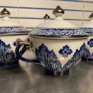 Bombay Blue and White Lidded Tea Cups 