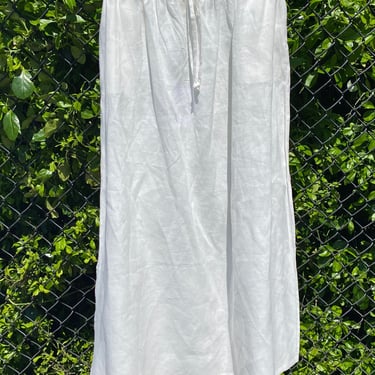 Elastic drawstring slit skirt, white