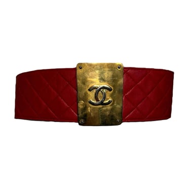 Chanel 80s Red Quilted CC Buckle Belt