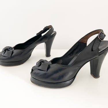Authentic 1940’s ‘The American Girl Shoe’ platform peep toe sling backs | pin up heels with bow detail, black leather platforms, fits 7-7.5B 