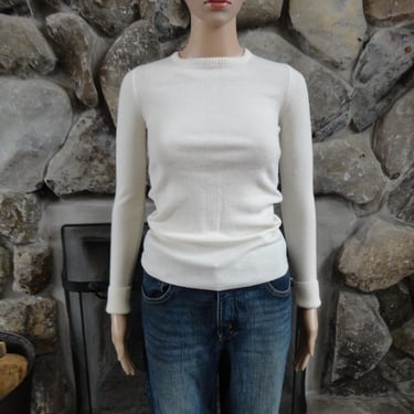 Ladies Wool Knit Fitted Sweater Vintage Off-White Cuffed Long Sleeve Pullover Ivory Crewneck Top TANGERINE Women's Medium 