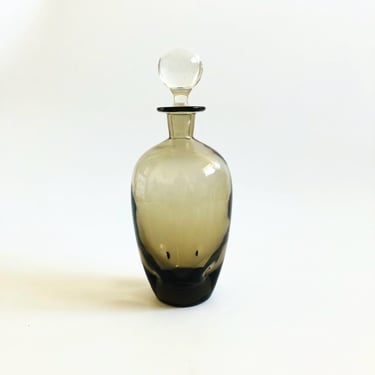 Smoke Glass Decanter 