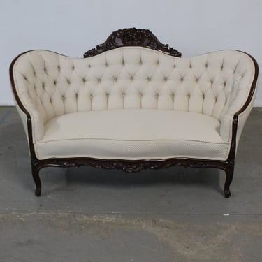 Antique Victorian Carved Settee/Loveseat/Sofa with Tufted Back 