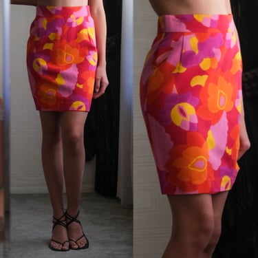 Vintage 90s MONDI Vibrant Groovy Floral Print High Waisted Mini Skirt | Space Age, Mod, Grunge | 1990s Designer Go-Go Styled Mini Skirt 