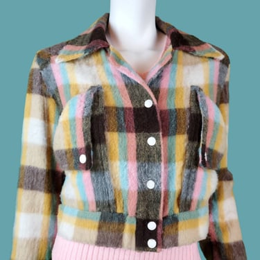 Furry pastel plaid jacket from the 60s or 70s. Synthetic wool crop fit dagger collar big pockets. Vintage mod twiggy novelty. (Size S) 