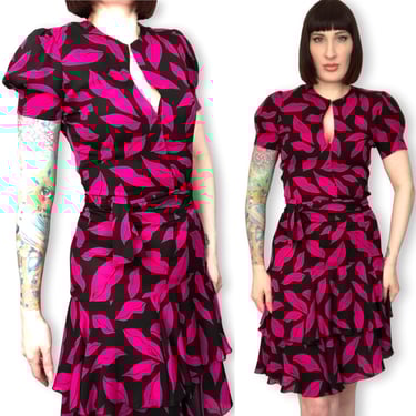 Diane von Furstenberg Pink Lips Novelty Print Puff Sleeve Dress Set - Blouse & Skirt Set - size  Small Medium 6 