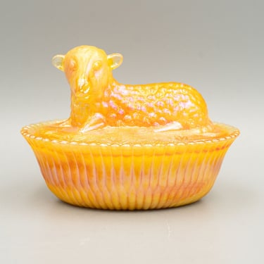 Boyd's Crystal Art Glass Sunkiste Carnival Lamb on a Nest | Vintage Animal Covered Dish Orange Iridescent Slag Glass 