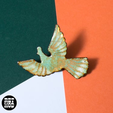 Lovely Vintage Enamel Bird Brooch in Green & Golds 
