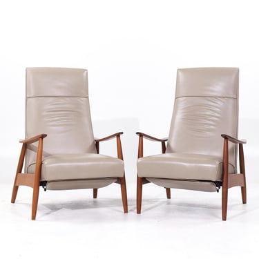 Milo Baughman for Thayer Coggin Mid Century Leather and Walnut Lounge Chair Recliner - Pair - mcm 