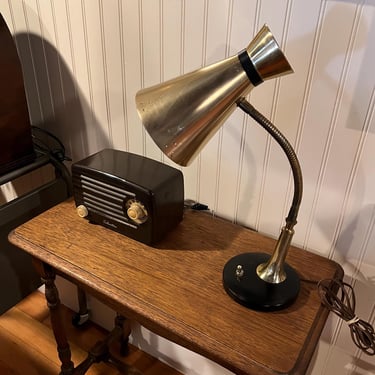 Gooseneck Cone Lamp, Brass Finish, Mid Century Modern WORKS! 