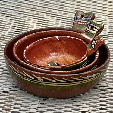 Three Vintage Mexican Pottery Nesting Bowls With Handles 