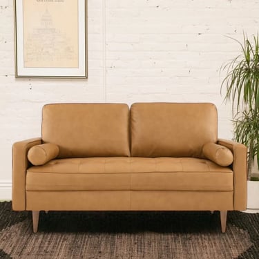 Caramelo Leather Loveseat