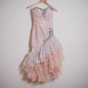 Gorgeous 1980s Pale Pink Sleeveless Mermaid Prom Dress With White Lace and Silver Sequins Size Extra Small 