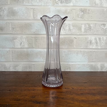 Elegant Light Purple Six finger Swung Vase with Fluted Design - Vintage 