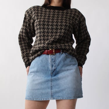 80s Cozy Patterned Sweater