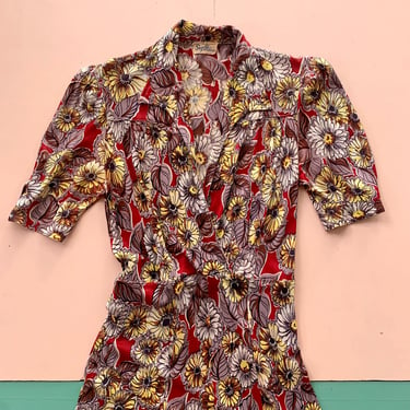 1940s Floral Rayon Jersey Dress - Size S/M