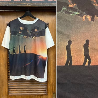 Vintage 1970’s “Pink Floyd” Rock Band Photoprint Glam Disco Poly Shirt, 70’s Tee Shirt, 70’s T Shirt, Vintage Clothing 