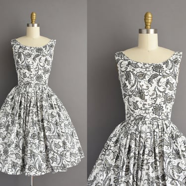 Vintage 1950s Black & Gray Paisley Cotton Print Dress | XS Small 