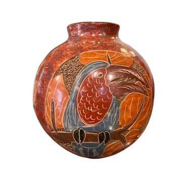 TMDP Vintage Animal Vase