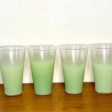 Vintage 1960s Set of 4 Green Blendo Glasses 