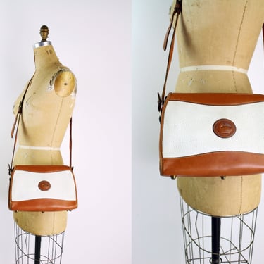 Vintage White and British Tan Dooney & Bourke/ Leather Purse Cross-body Bag/ Shoulder Purse / Beige Pebble Texture / Designer Bag 