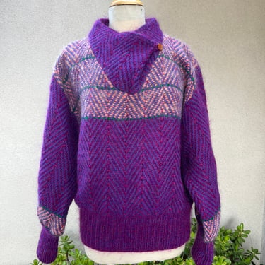 Vintage boho thick wool fuzzy pullover purples sweater unisex M/L 