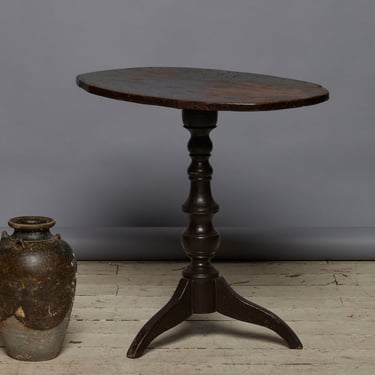 Oval Top Dutch Colonial Teak Tea Table