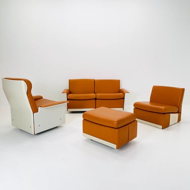 Mid-century modern cognac leather sofa set RZ62 by Dieter Rams for Vitsoe, 1960s Germany 