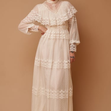 Loretta Lace Gown - M