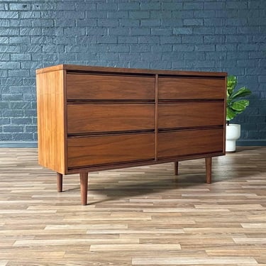 Mid-Century Modern 6-Drawer Walnut Dresser, c.1960’s 