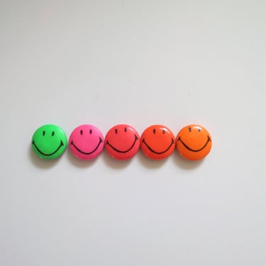 Vintage Pinback Buttons - Smiley Happy Face Button - 60s 70s Groovy Hippie Pins - You Choose - Genuine Vintage Pin 