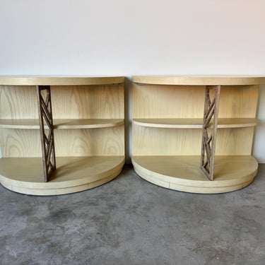 Vintage Drexel Heritage Demilune Nightstands or End Tables – A Pair 