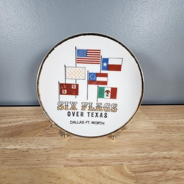 Vintage Six Flags Over Texas Souvenir Plate 