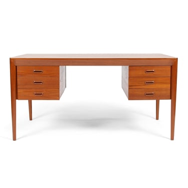 Danish 1960s Teak Desk with Bar Cabinet by Erik Riisager Hansen for Haslev Mobelsnedkeri MCM 