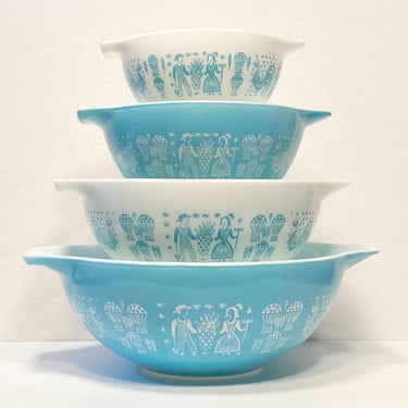 Pyrex Butterprint Mixing Bowl Set 