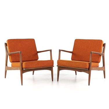 Kofod Larsen Mid Century Lounge Chairs - Pair - mcm 