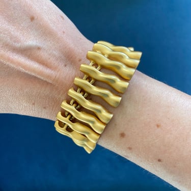 90s Anne Klein Brushed Gold Toggle Bracelet