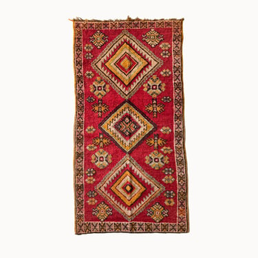 Vintage Moroccan Taznakht Rug | 3'4&quot; x 6'3&quot;