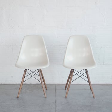 Eames FIberglass Dowel Chairs