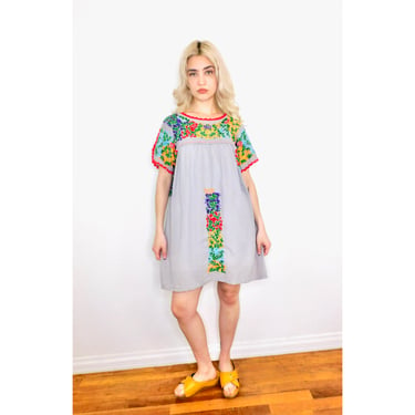 Oaxacan Gauze Dress // vintage sun Mexican hand embroidered mini floral boho hippie cotton hippy grey midi // S Small 