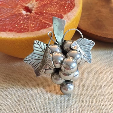 80s Taxco Mexican Sterling Silver Grape Cluster Modernist Brooch Pendant Large 