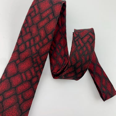 Late 1950's Early 60's Narrow Tie - WEMBLEY Maker - Deep Red on Black - Rayon & Acetate 