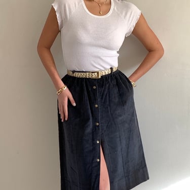 80s wide wale corduroy skirt / vintage charcoal black cotton corduroy snap front elastic waist easy skirt | S M 