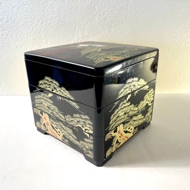 Vintage Japanese Lacquerware Stacked Lunch Box 